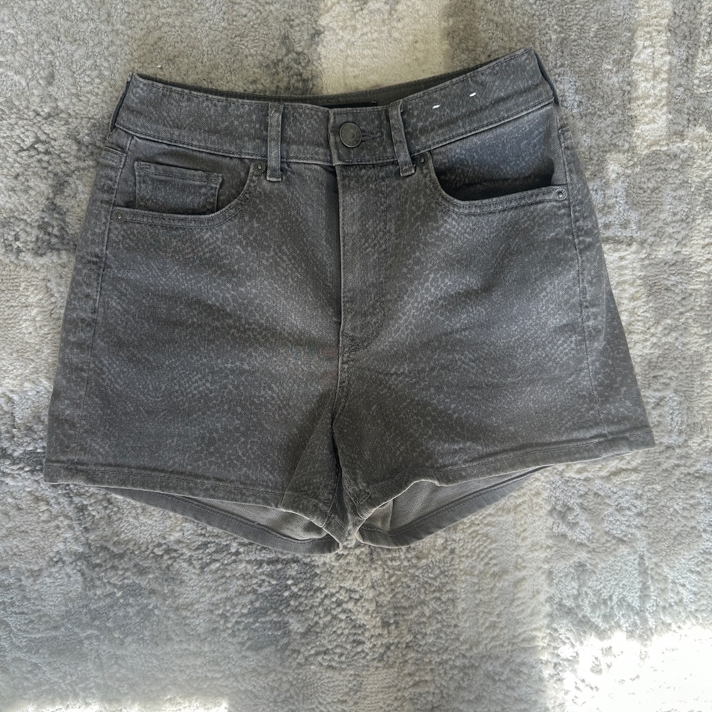 Express Stylish Gray Women's Shorts